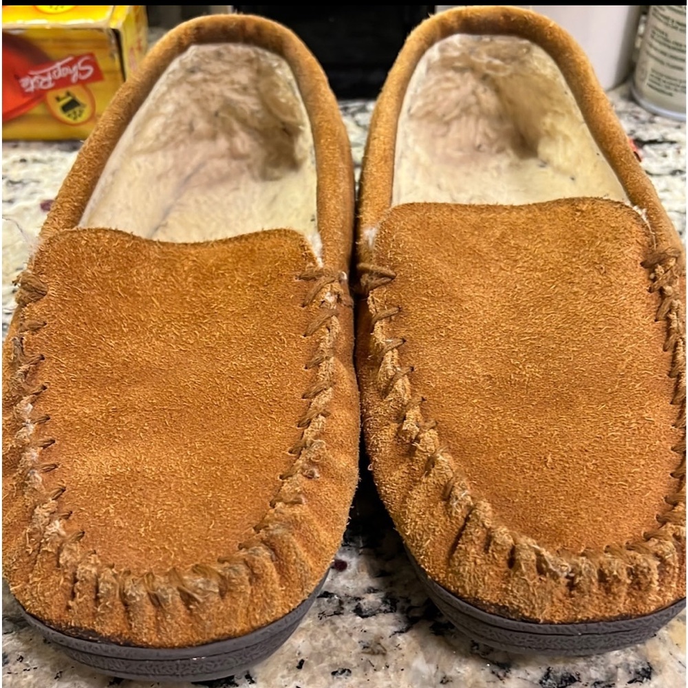 Alpine Swiss moccasin slipper